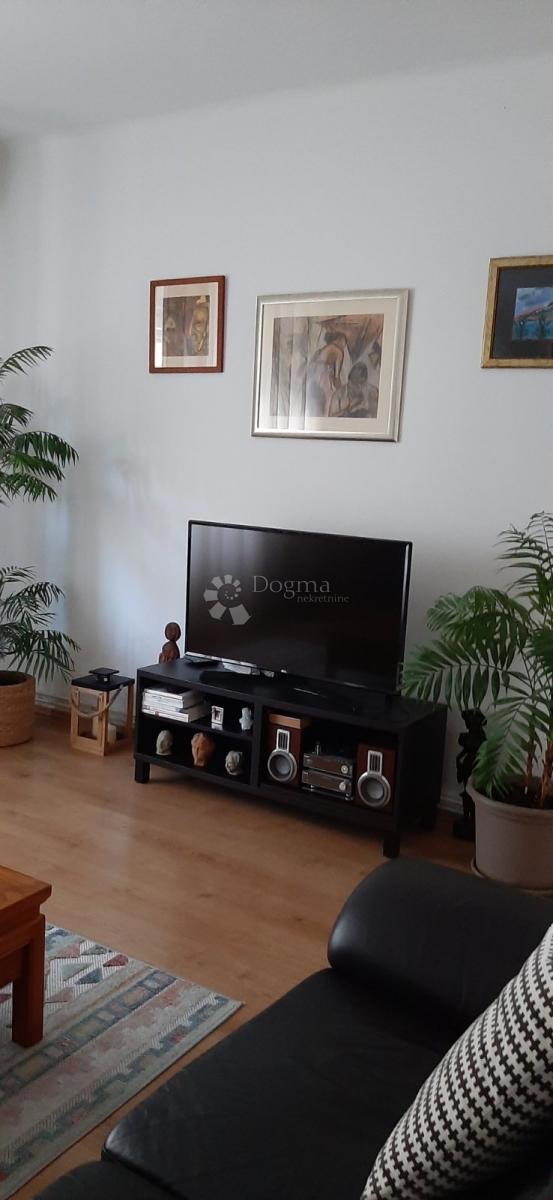 Stanovanje Krimeja, Rijeka, 80m2