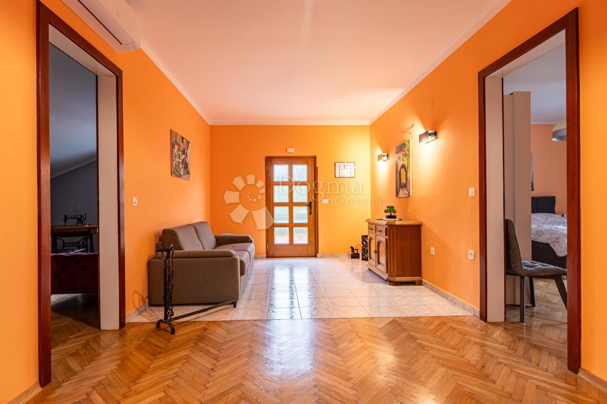 Stanovanje Opatija - Centar, Opatija, 145m2