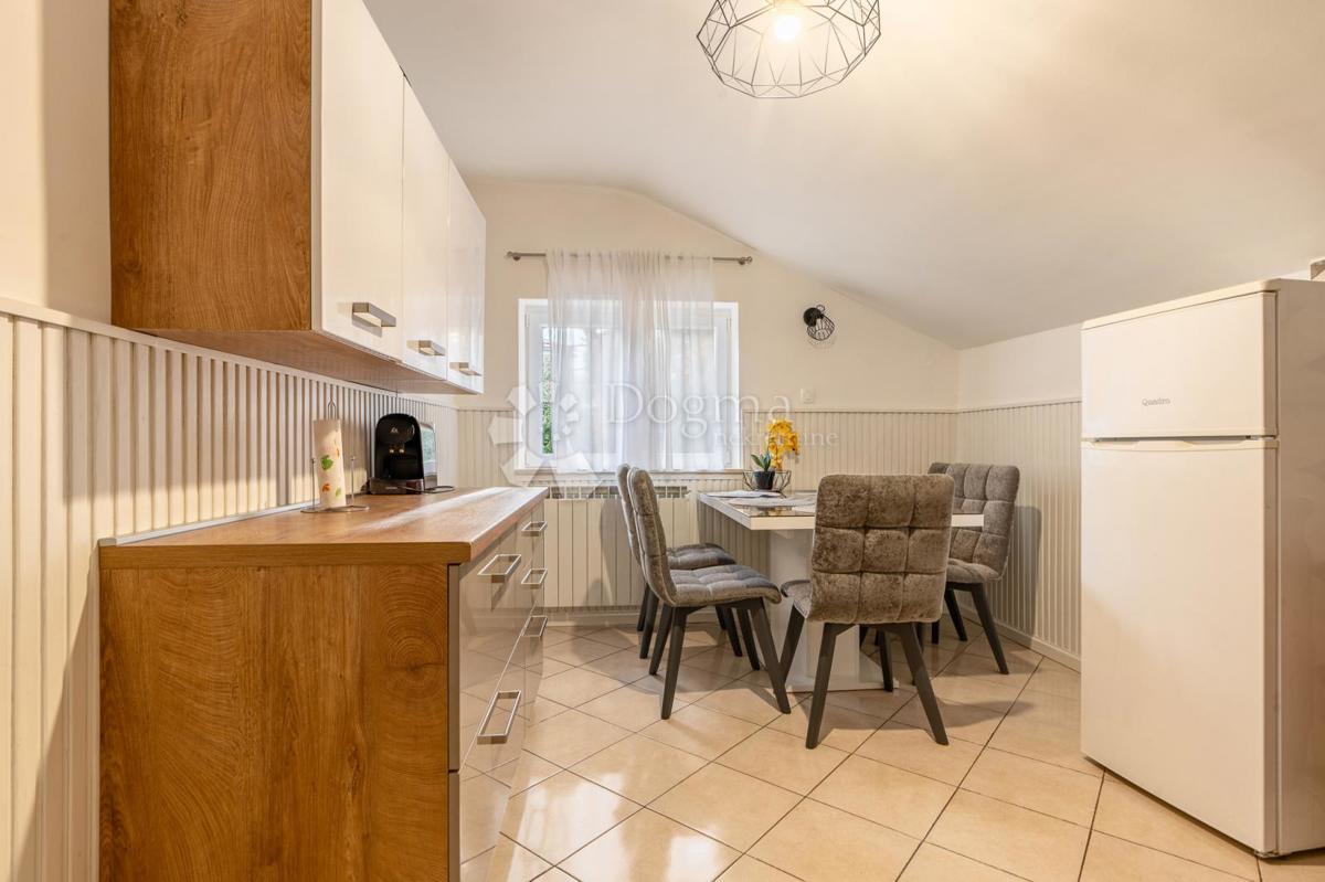 Stanovanje Opatija - Centar, Opatija, 145m2