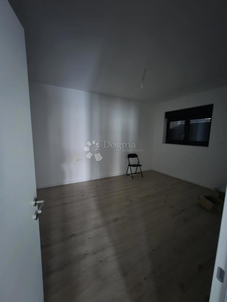 Stanovanje Tribunj, 104m2