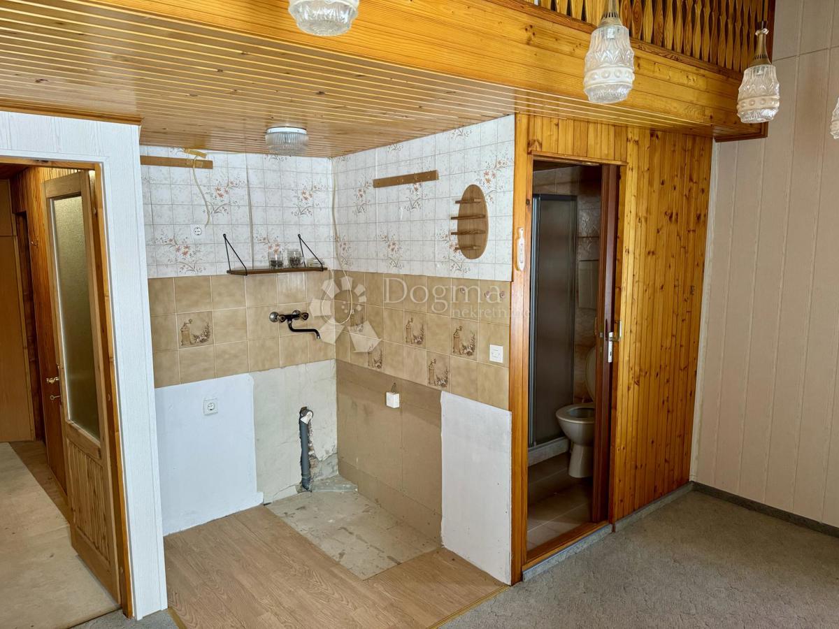 Hiša Rovinj, 200m2