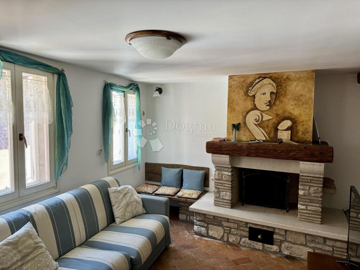 Hiša Rovinj, 200m2