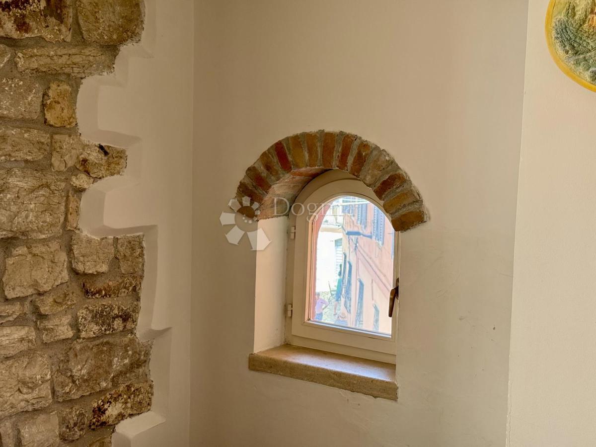 Hiša Rovinj, 200m2