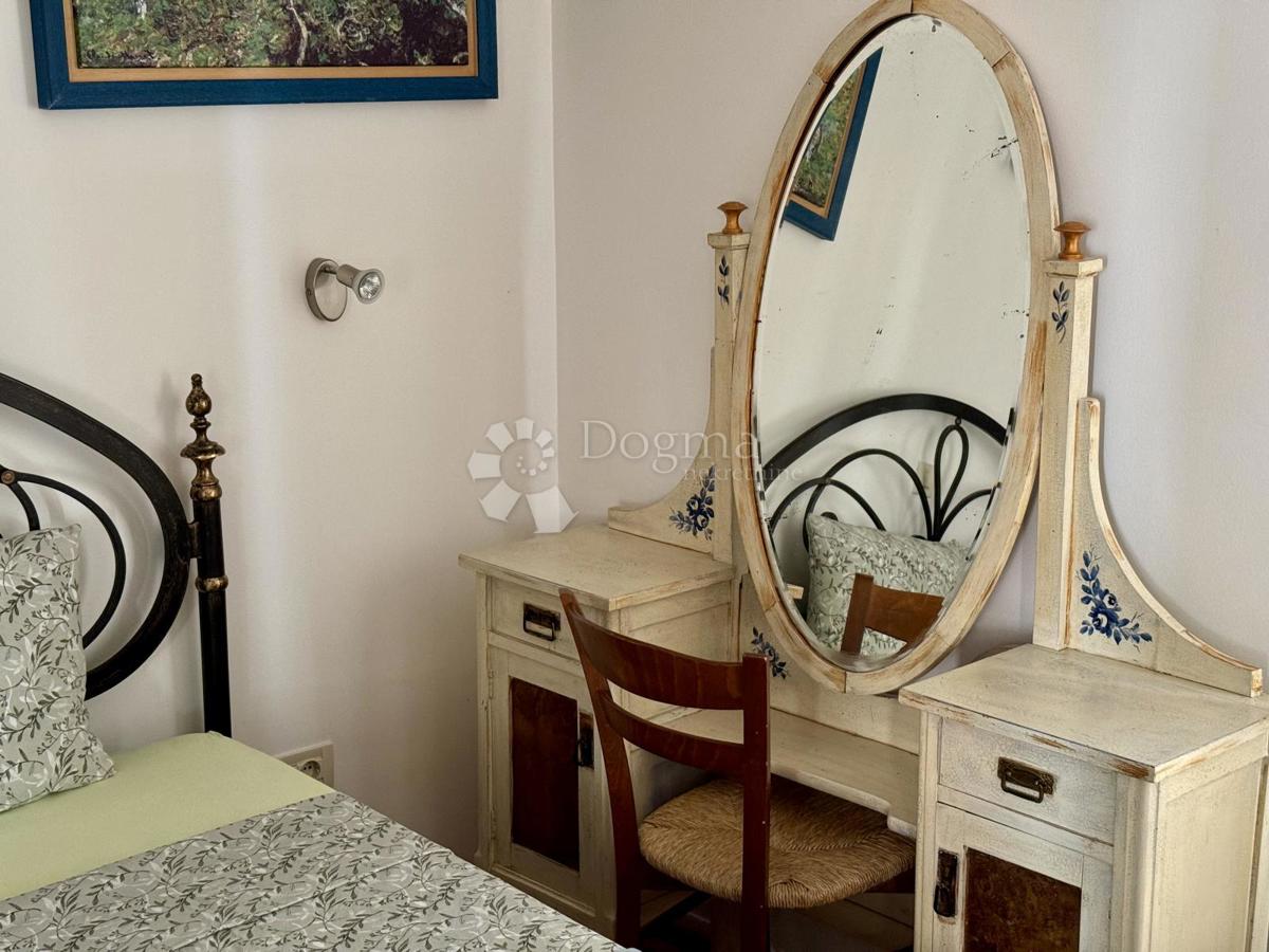 Hiša Rovinj, 200m2