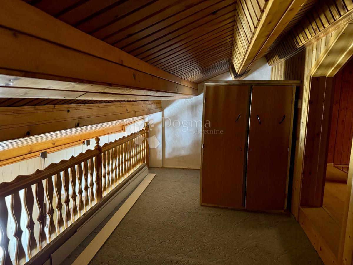 Hiša Rovinj, 200m2