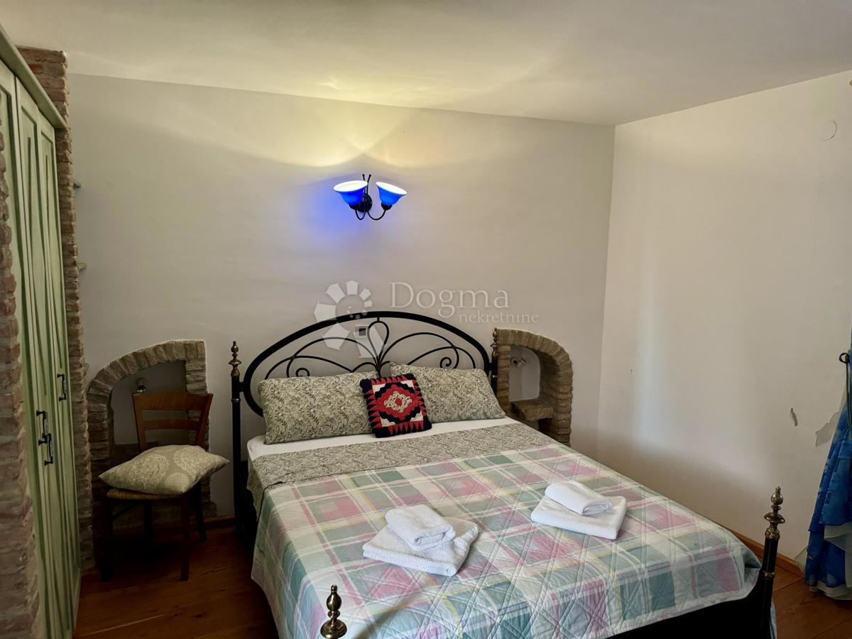 Hiša Rovinj, 200m2