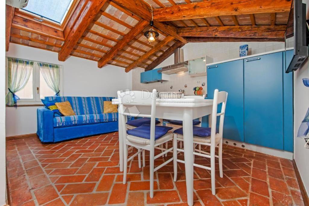 Hiša Rovinj, 200m2
