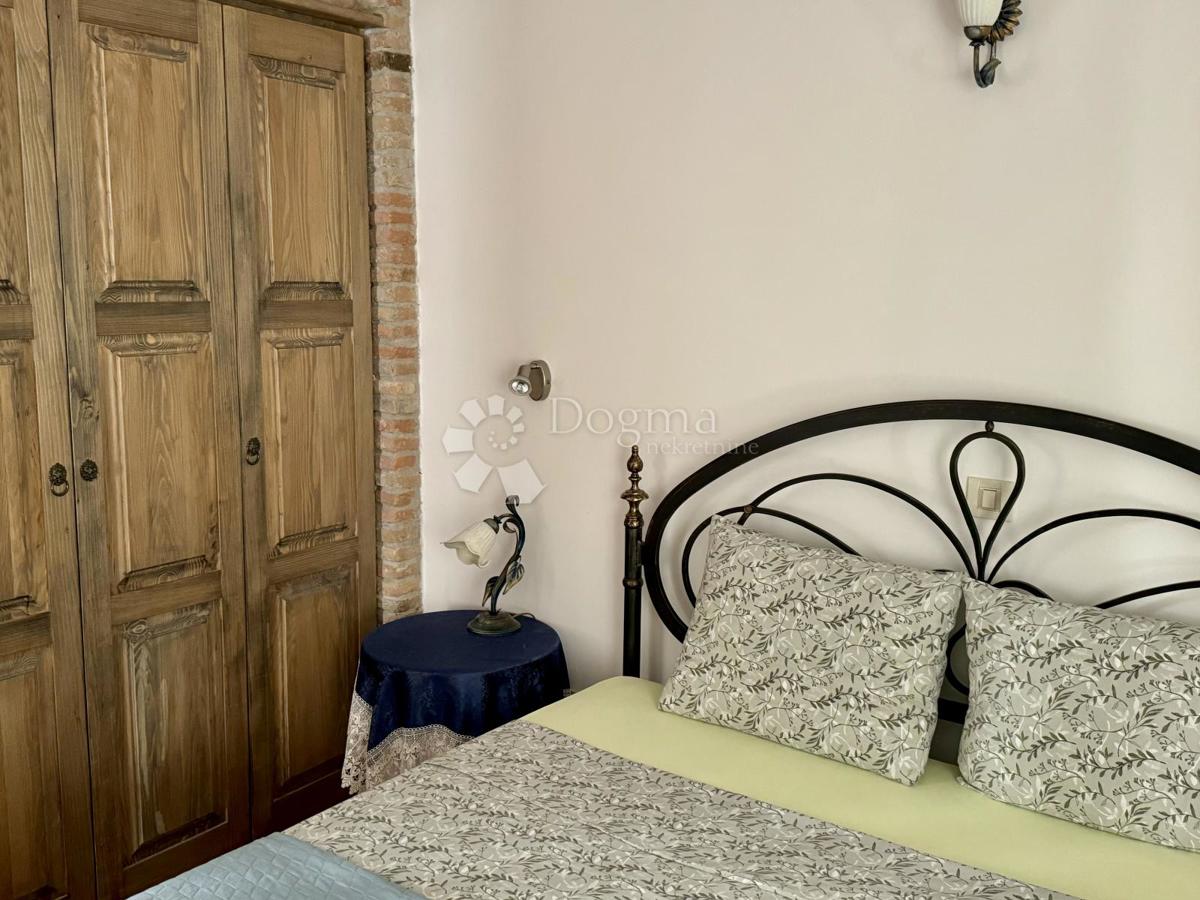 Hiša Rovinj, 200m2