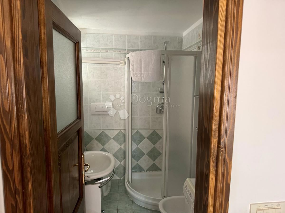 Hiša Rovinj, 200m2