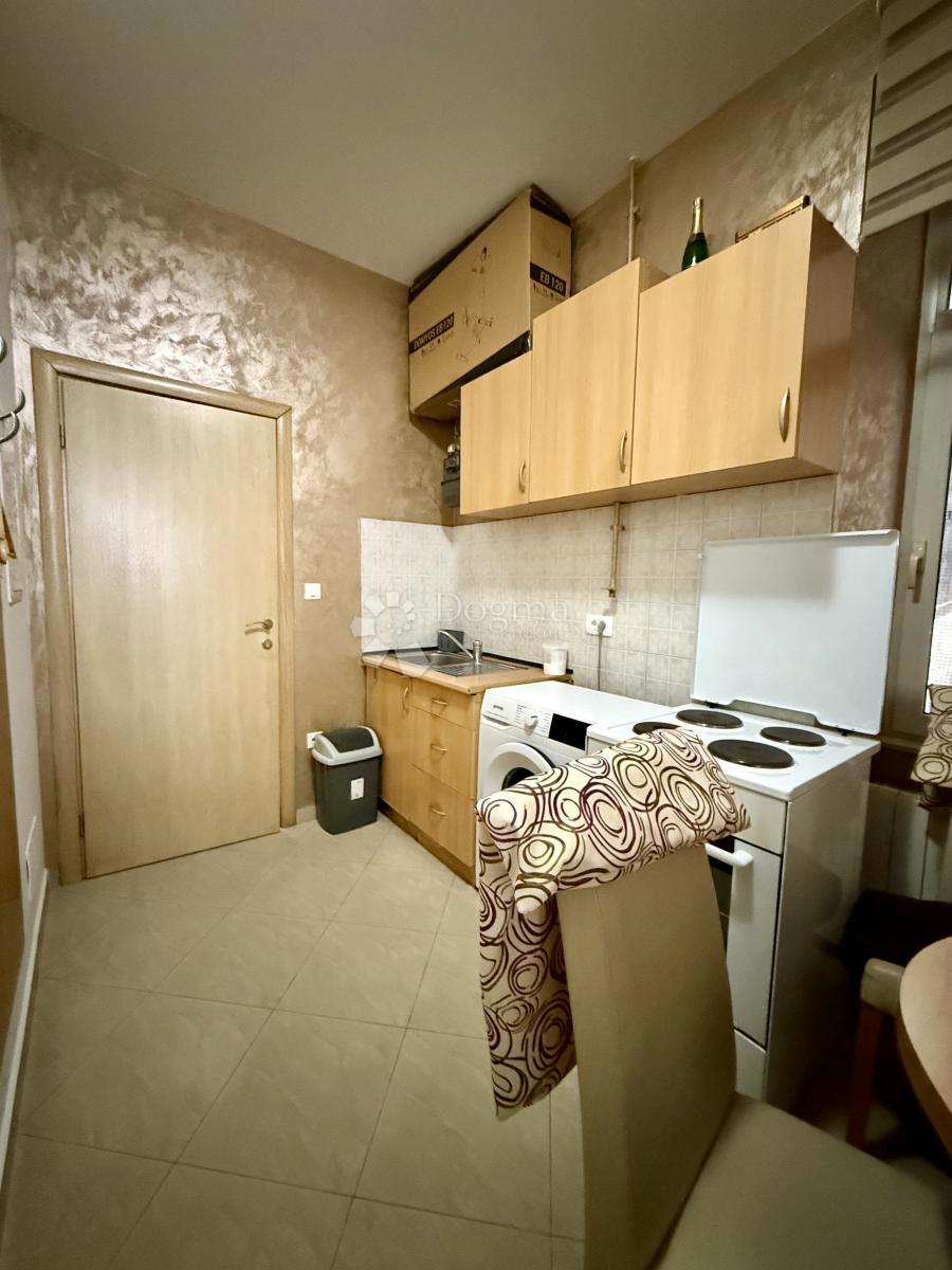 Stanovanje Centar, Rijeka, 32m2