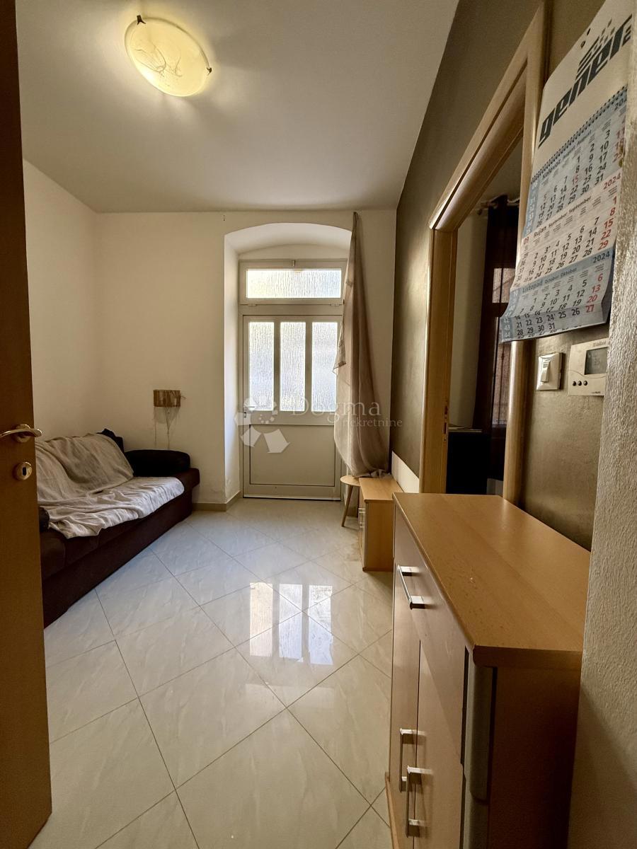 Stanovanje Centar, Rijeka, 32m2
