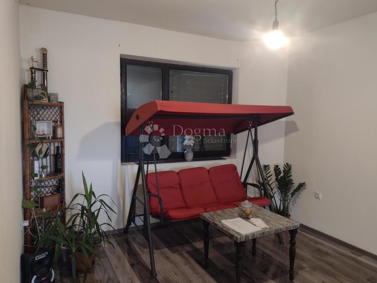 Hiša Glina, 280m2