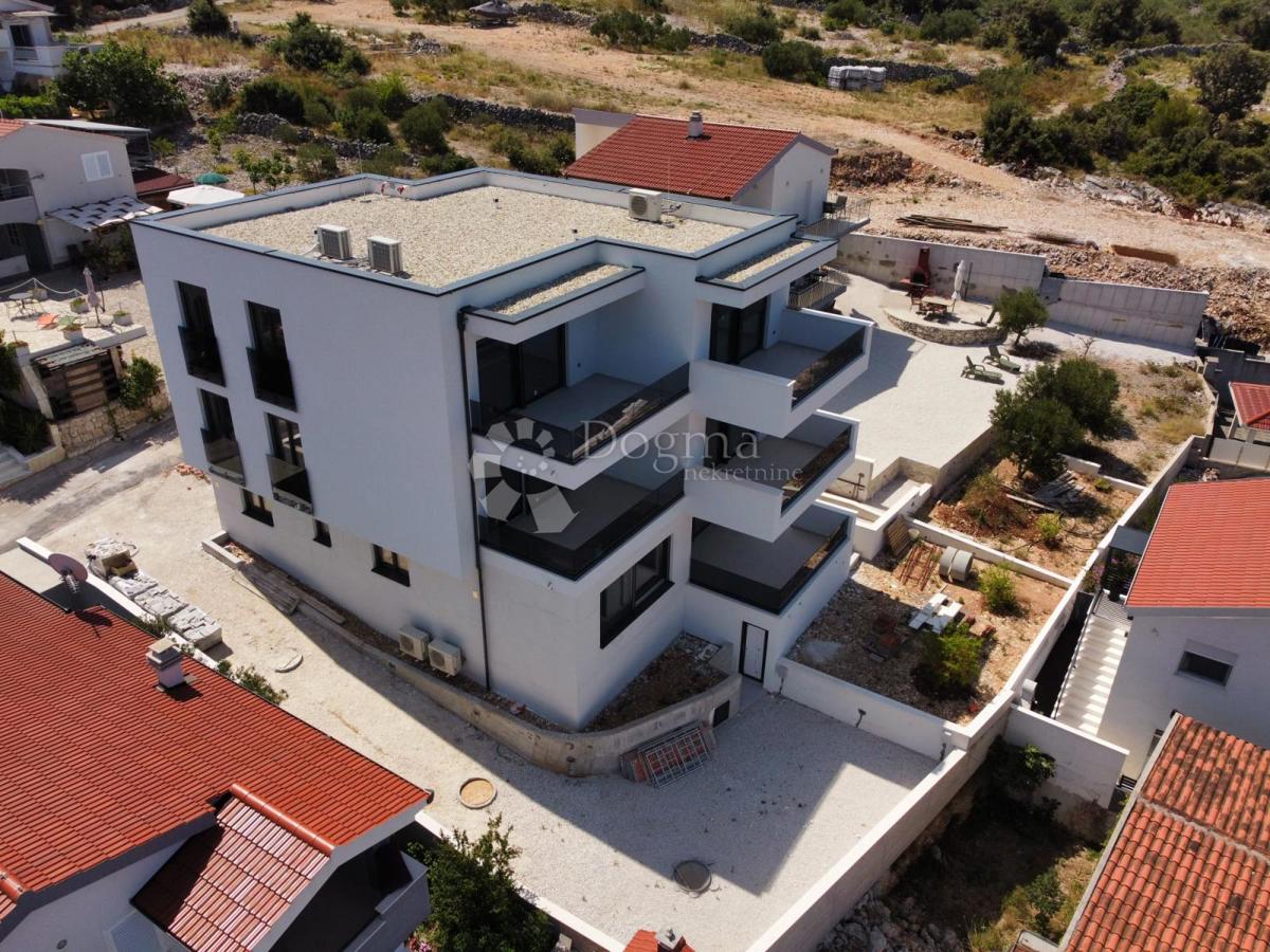 Stanovanje Ražanj, Rogoznica, 89m2
