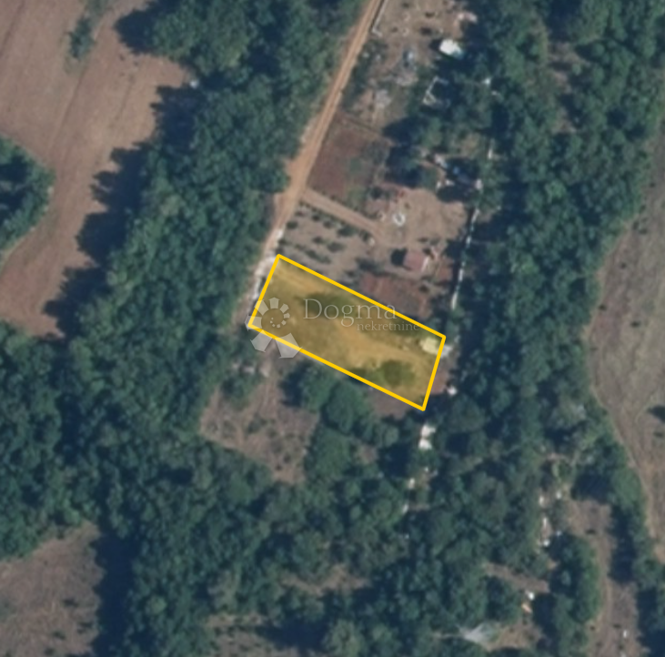 Kmetijsko zemljišče Galižana, Vodnjan, 1.799m2