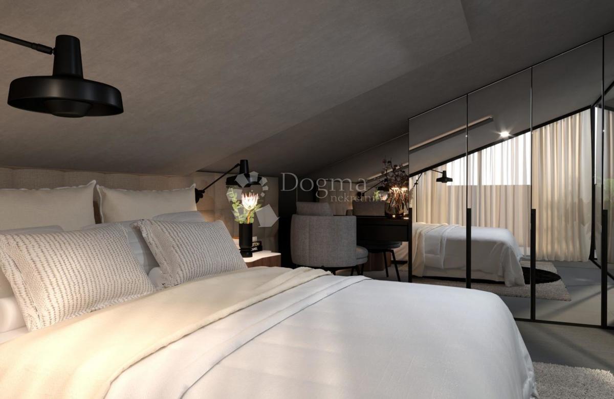 VILA OPATIJA - PENTHOUSE Z BAZENOM NA STREHI 