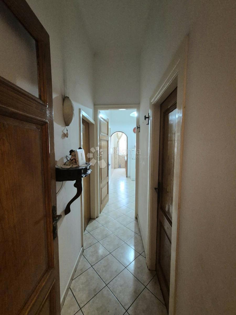 Stanovanje Grad, Split, 237,72m2
