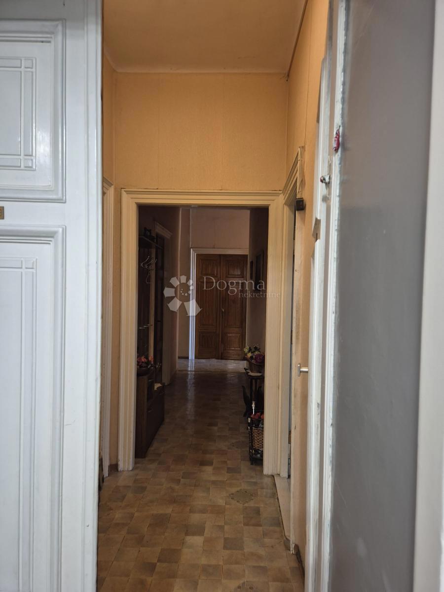 Stanovanje Grad, Split, 237,72m2