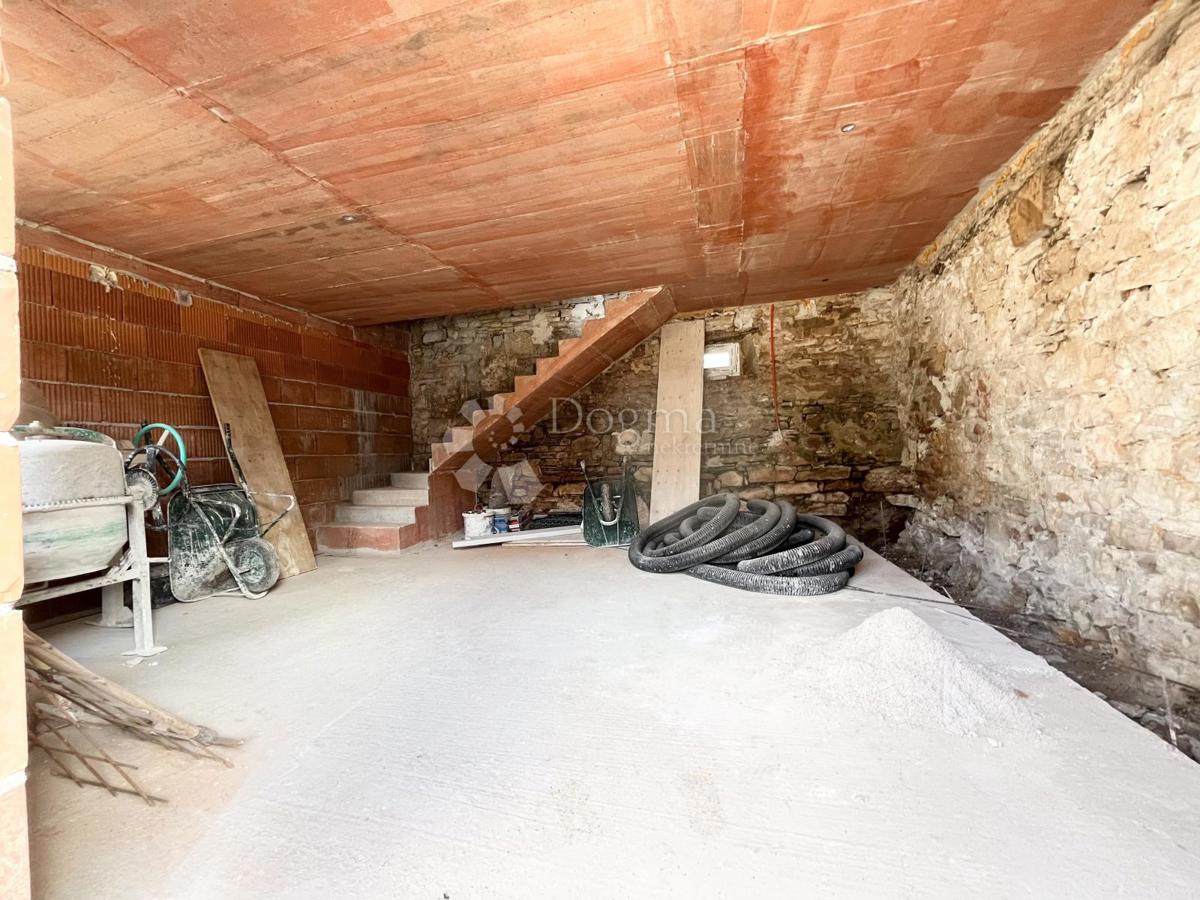 Hiša Buje, Buje, Buje, Istarska županija, 90m2