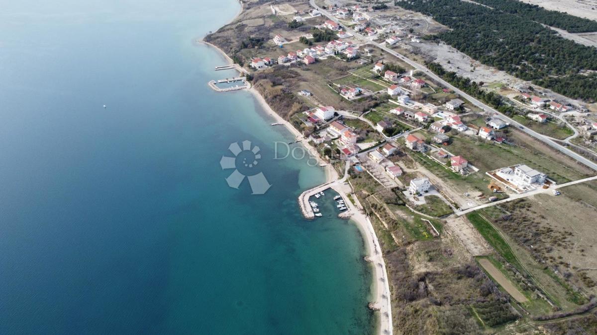 Zazidljivo zemljišče Rtina, Ražanac, 6.713m2