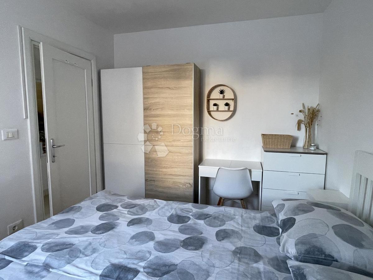 Stanovanje Banjole, Medulin, 70m2