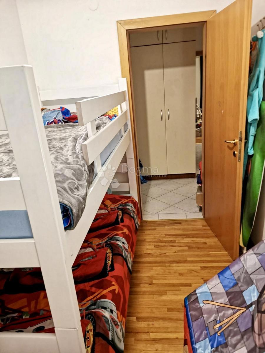 Stanovanje Valdebek, Pula, 55,56m2