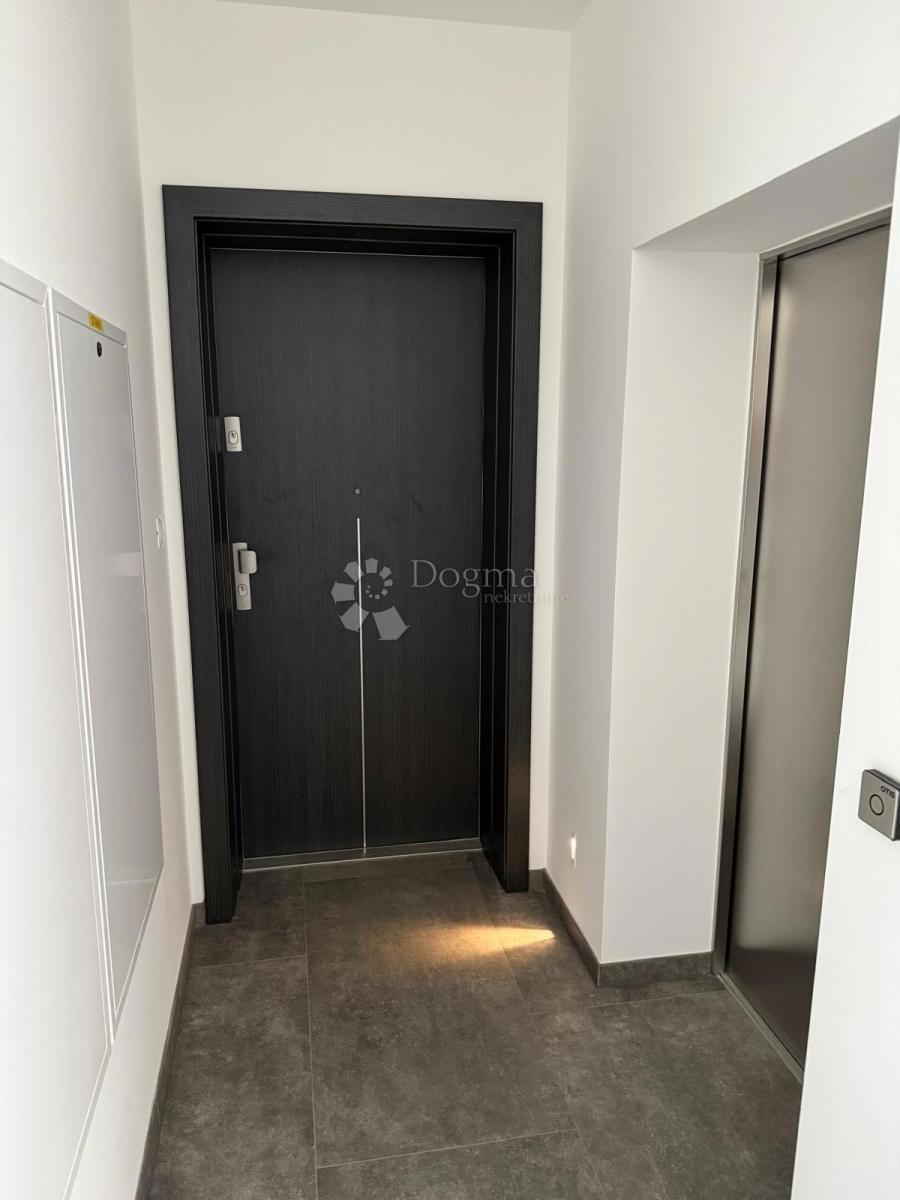 Stanovanje Centar, Varaždin, 171,05m2