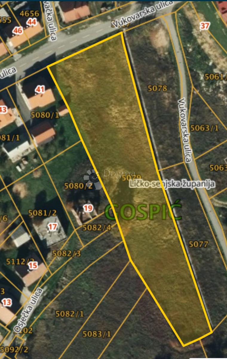 Zazidljivo zemljišče Centar, Gospić, 3.332m2