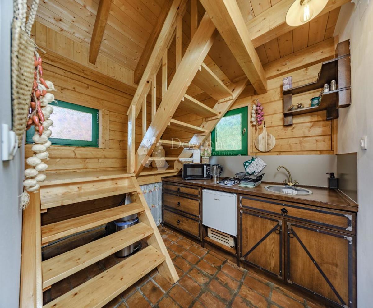 Hiša Korenica, Plitvička Jezera, 200m2