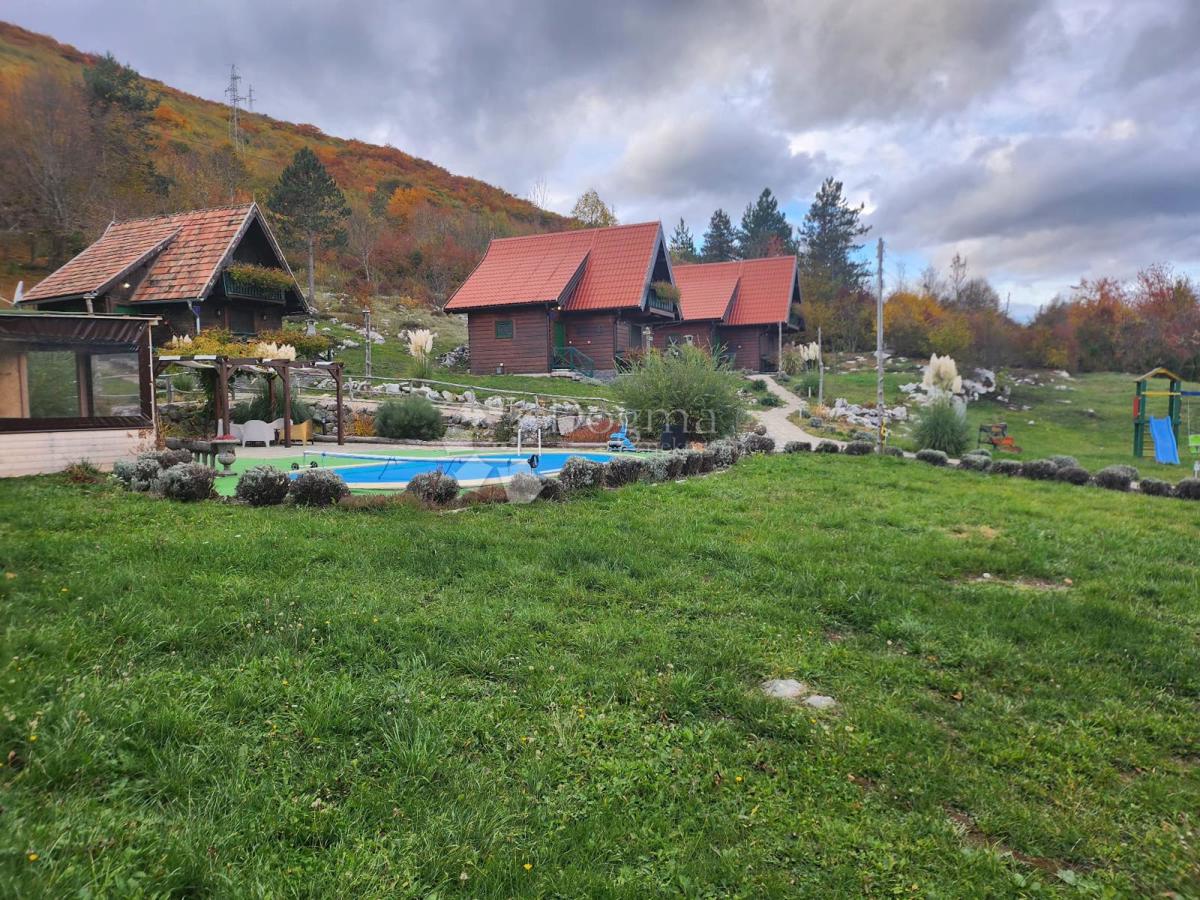 Hiša Korenica, Plitvička Jezera, 200m2