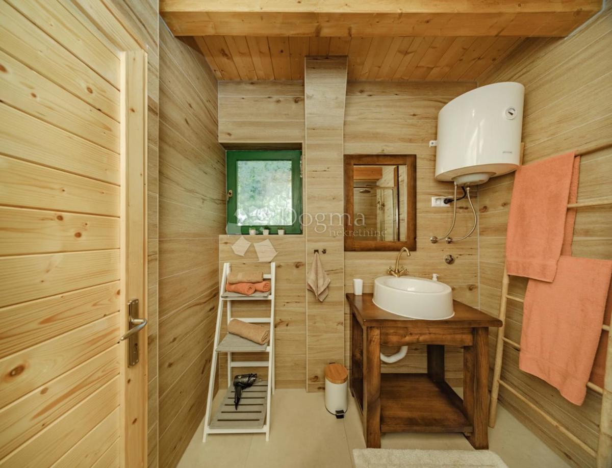 Hiša Korenica, Plitvička Jezera, 200m2