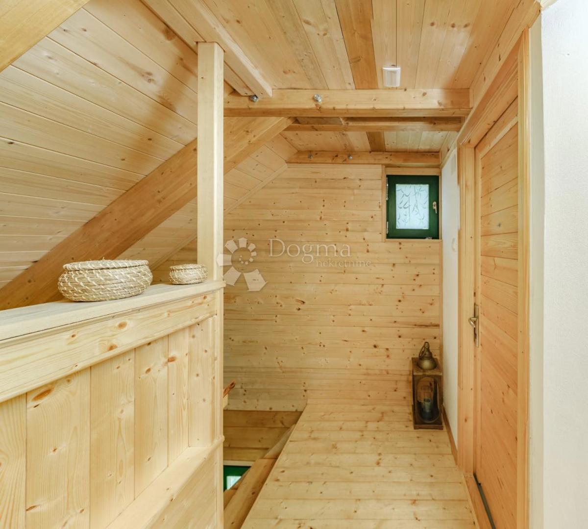 Hiša Korenica, Plitvička Jezera, 200m2