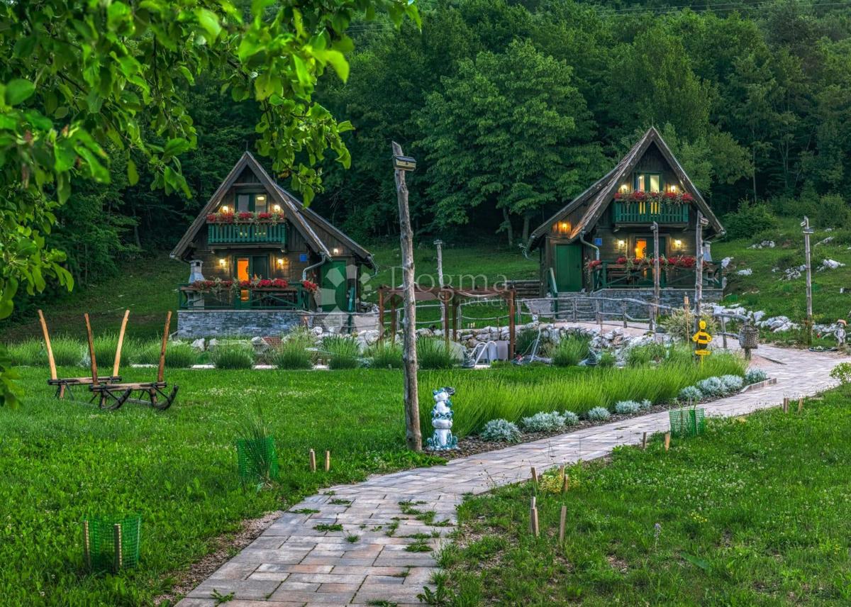 Hiša Korenica, Plitvička Jezera, 200m2