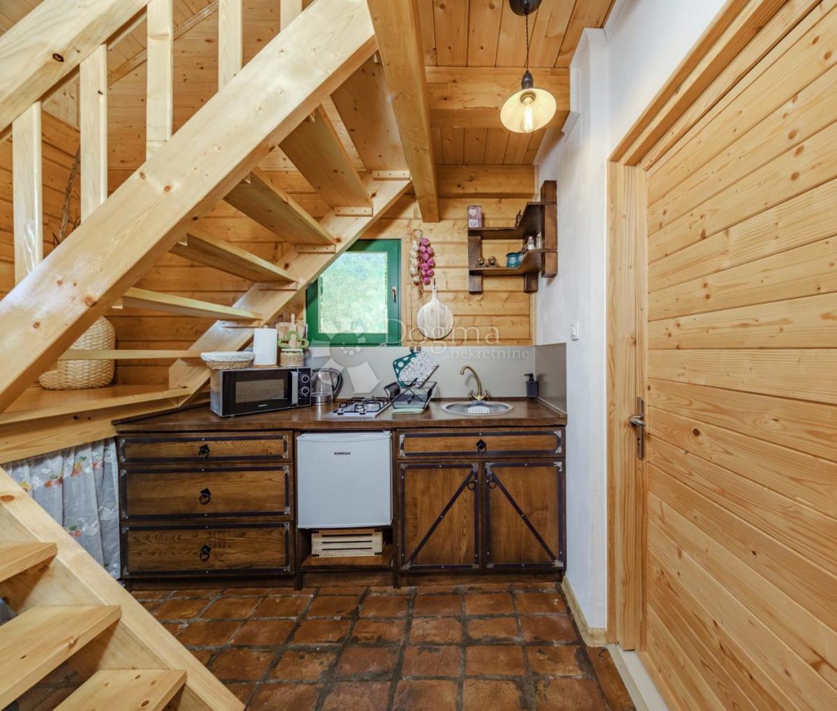 Hiša Korenica, Plitvička Jezera, 200m2