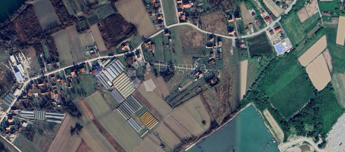 Zazidljivo zemljišče Hrušćica, Rugvica, 2.154m2