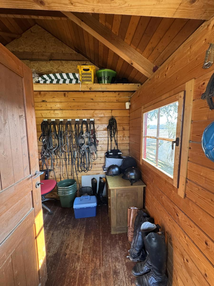 Hiša Konak, Vrbovec, 240m2