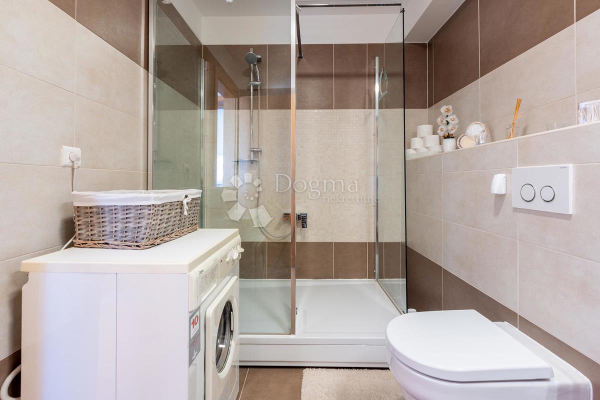 Apartma Crikvenica, 80m2