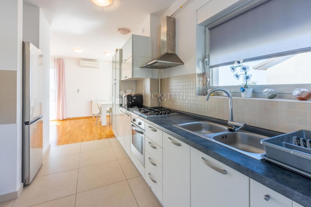 Apartma Crikvenica, 80m2