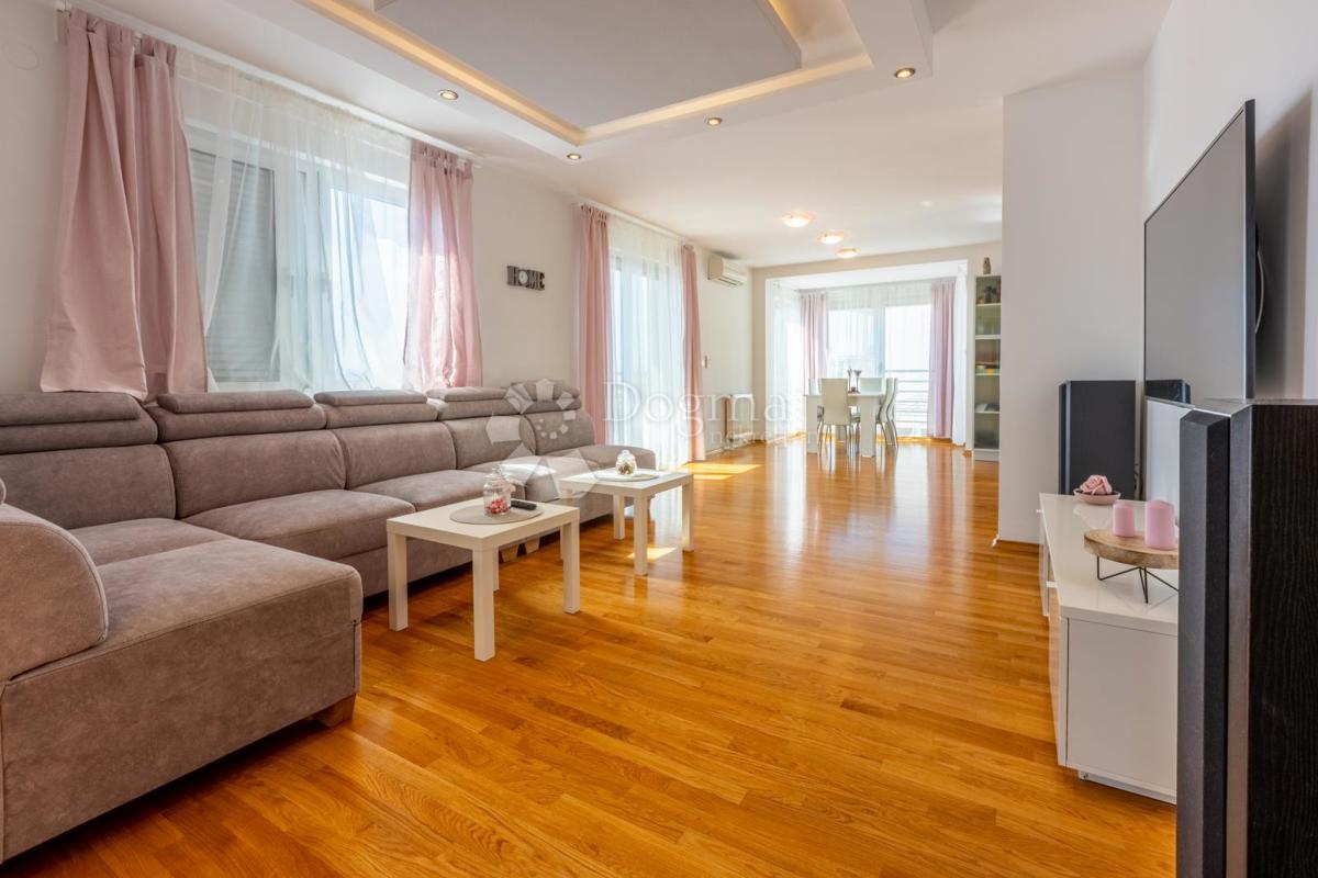 Apartma Crikvenica, 80m2