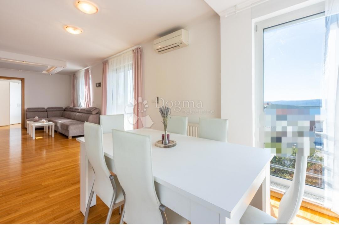 Apartma Crikvenica, 80m2