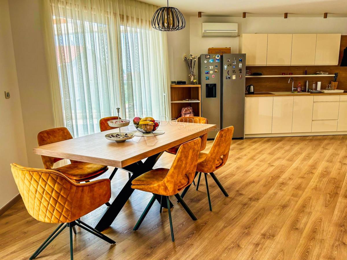Hiša Ugljan, Preko, 172,32m2