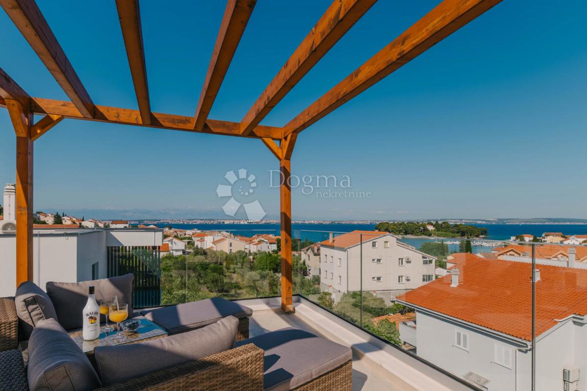 Hiša Ugljan, Preko, 172,32m2