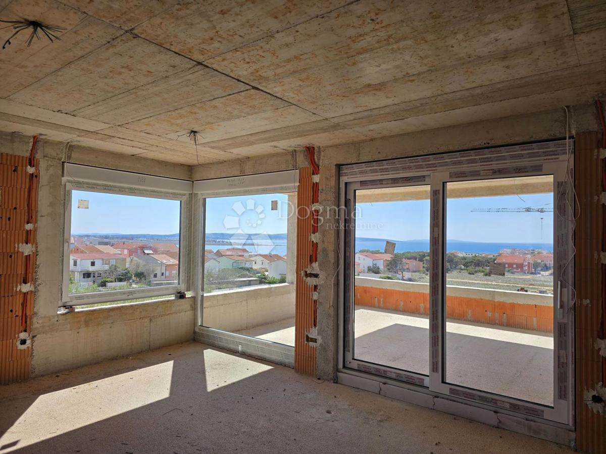 Stanovanje Povljana, 82,90m2