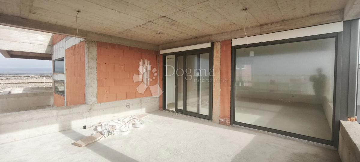 Stanovanje Povljana, 82,90m2