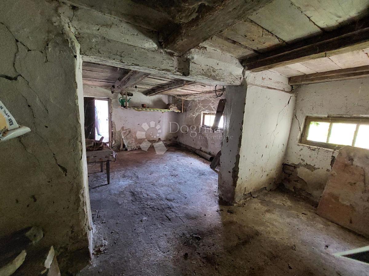 Hiša Krapje, Jasenovac, 253m2
