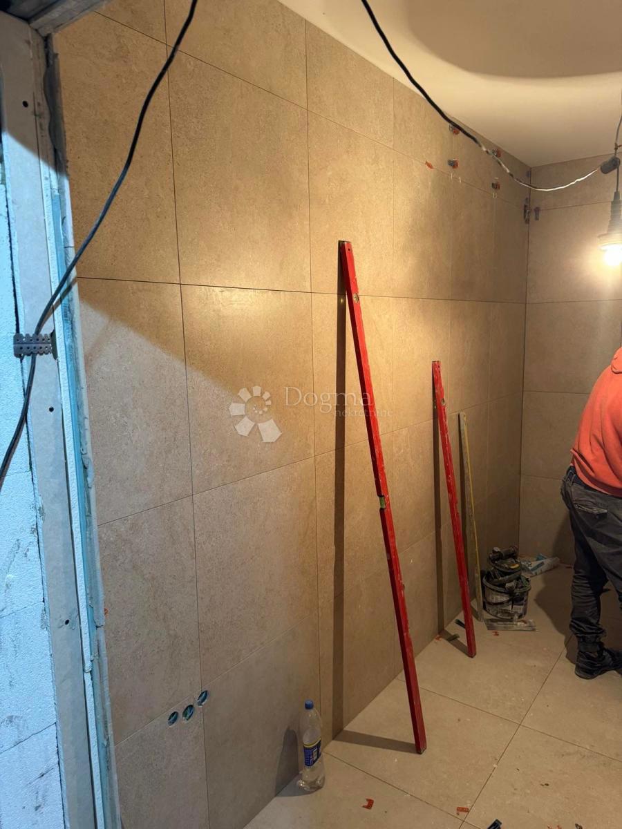 DVOSOBNO DRUŽINSKO STANOVANJE V STAVBI Z DVIGALOM - CENTER