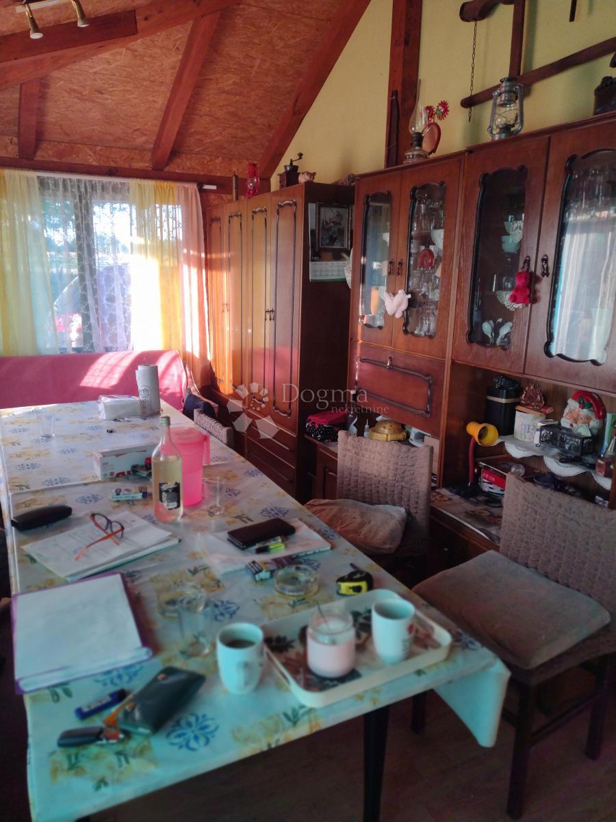Hiša Donja Čemernica, Topusko, 100m2