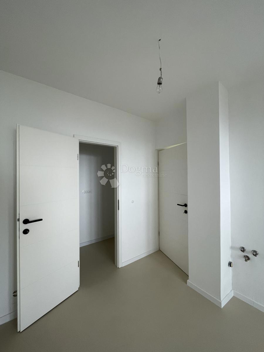 Stanovanje Krimeja, Rijeka, 67,22m2