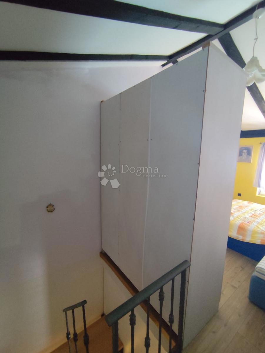 Hiša Prvić Luka, Vodice, 60m2