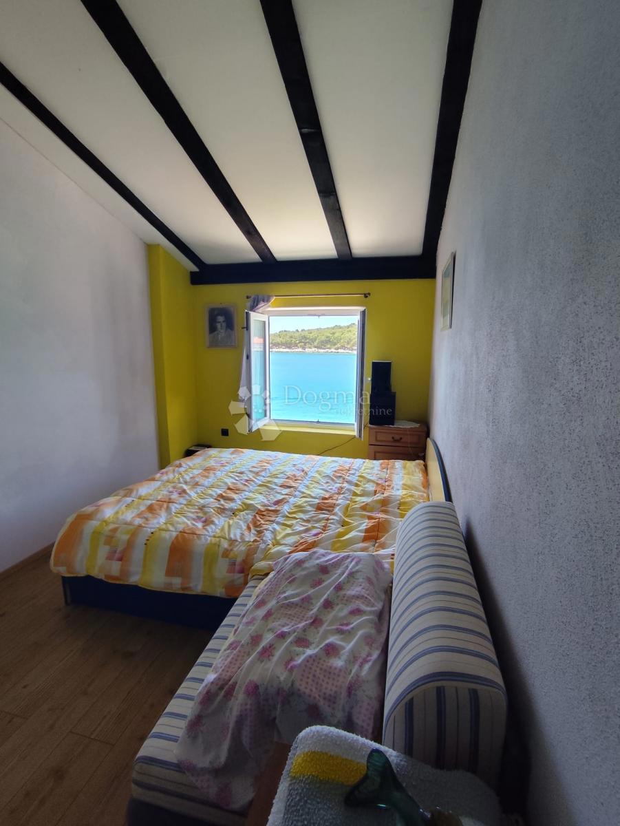 Hiša Prvić Luka, Vodice, 60m2