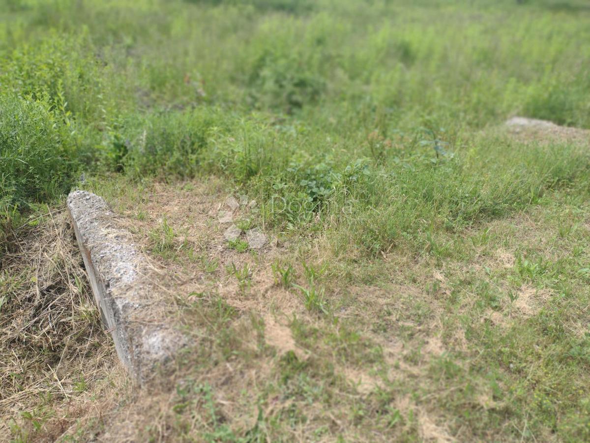 Zazidljivo zemljišče Batinova Kosa, Topusko, 4.176m2